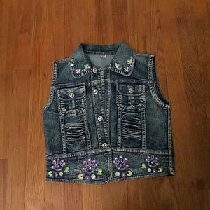 Decorated denim jacket